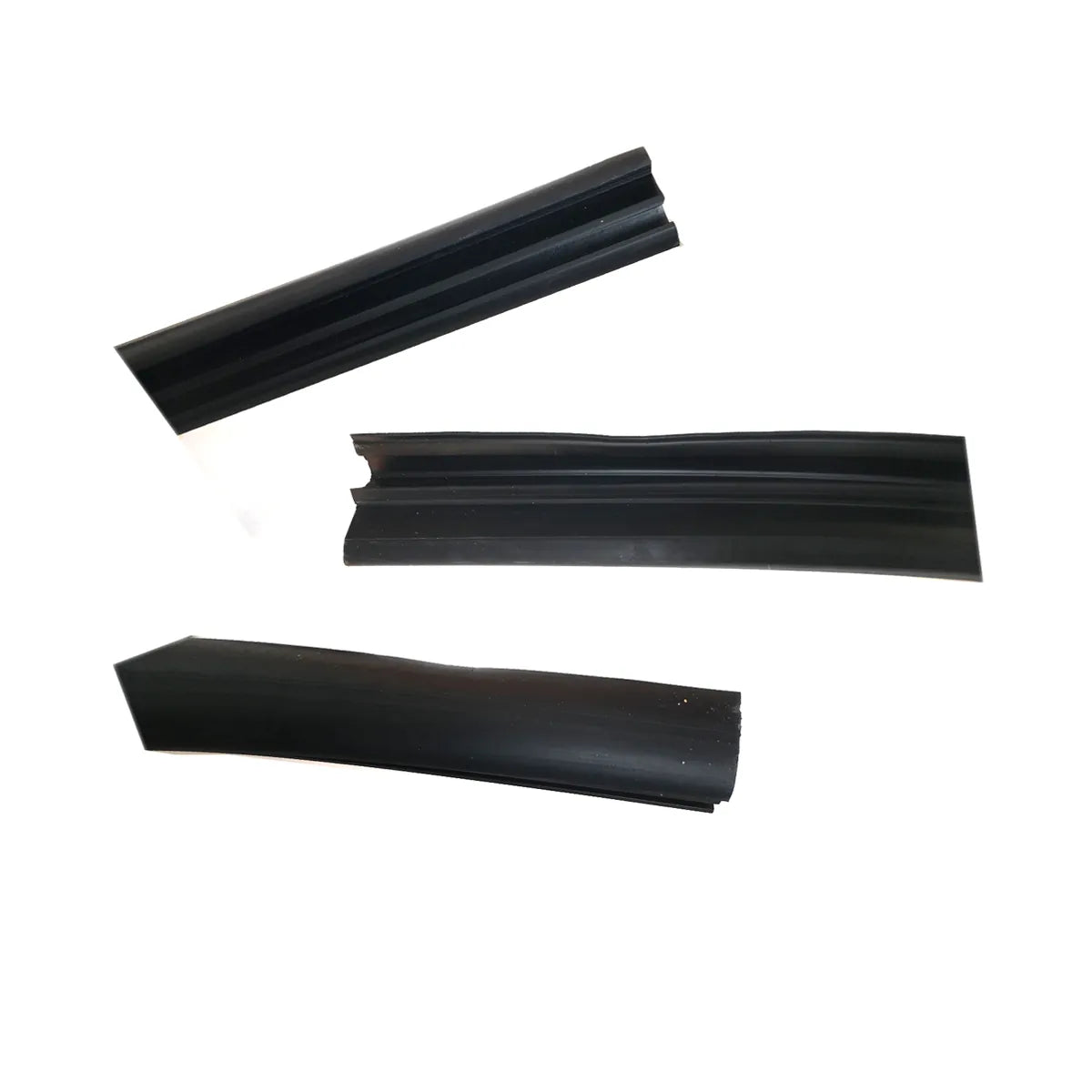1X Windshield Glass Molding Seal For Montero Pajero MK3 MK4 V73W V75W V77W V93W V98W 00-21