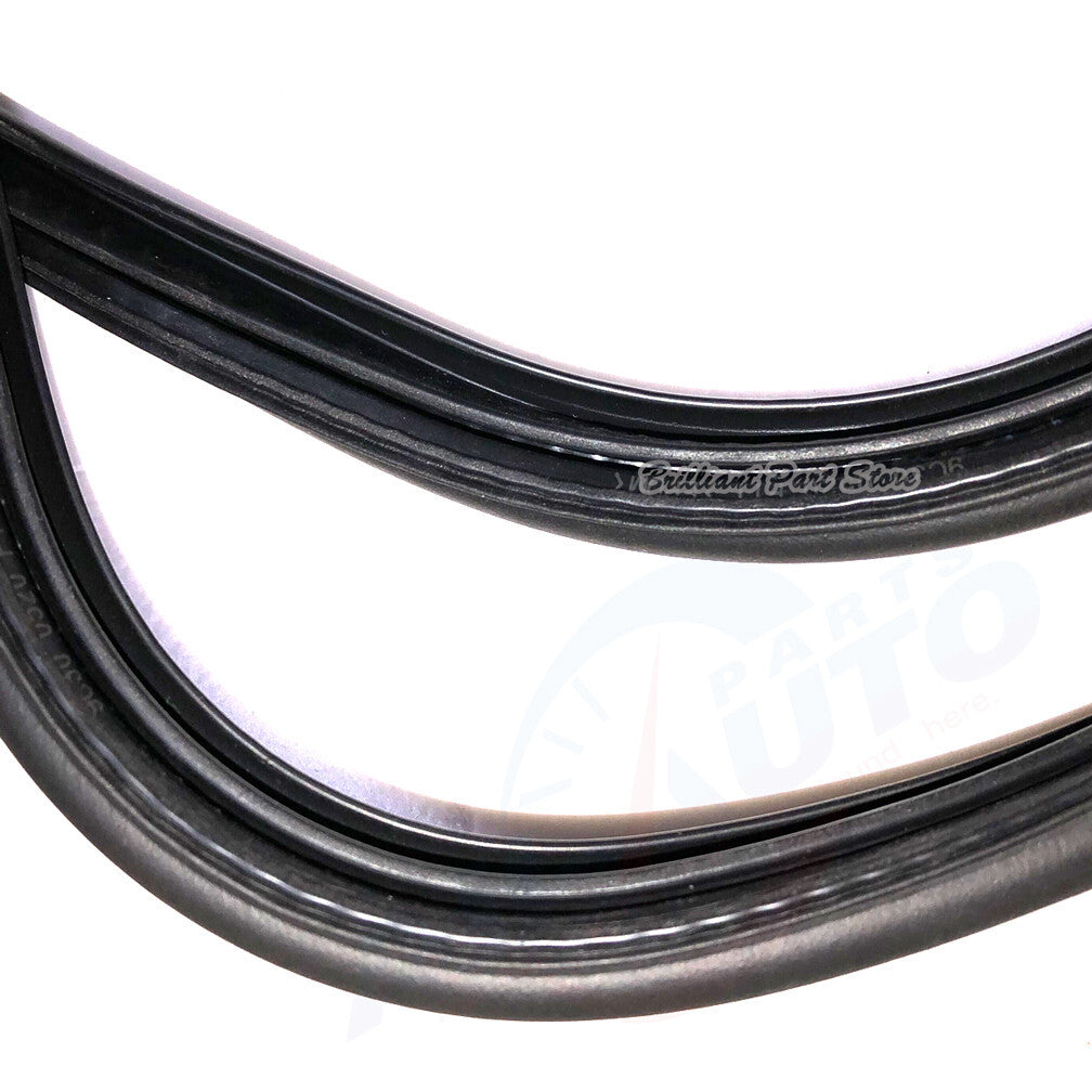 Sunroof Lid Weatherstrip Seal Fit For Montero Pajero V73W V75W 3.5L 3.8L 00-06
