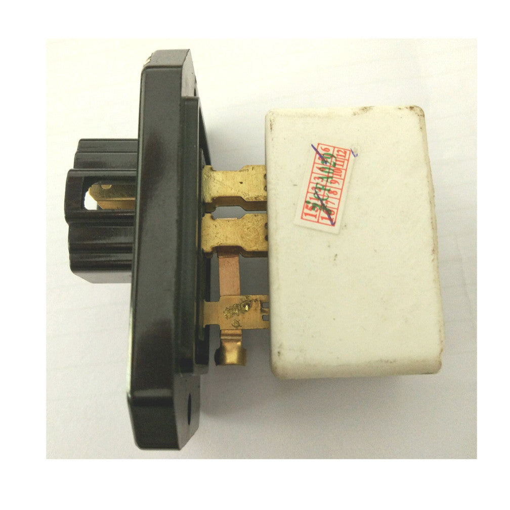 1PC Heater Resistor Blower Motor Resistor Fit For Pajero Montero V43 V45 91-99