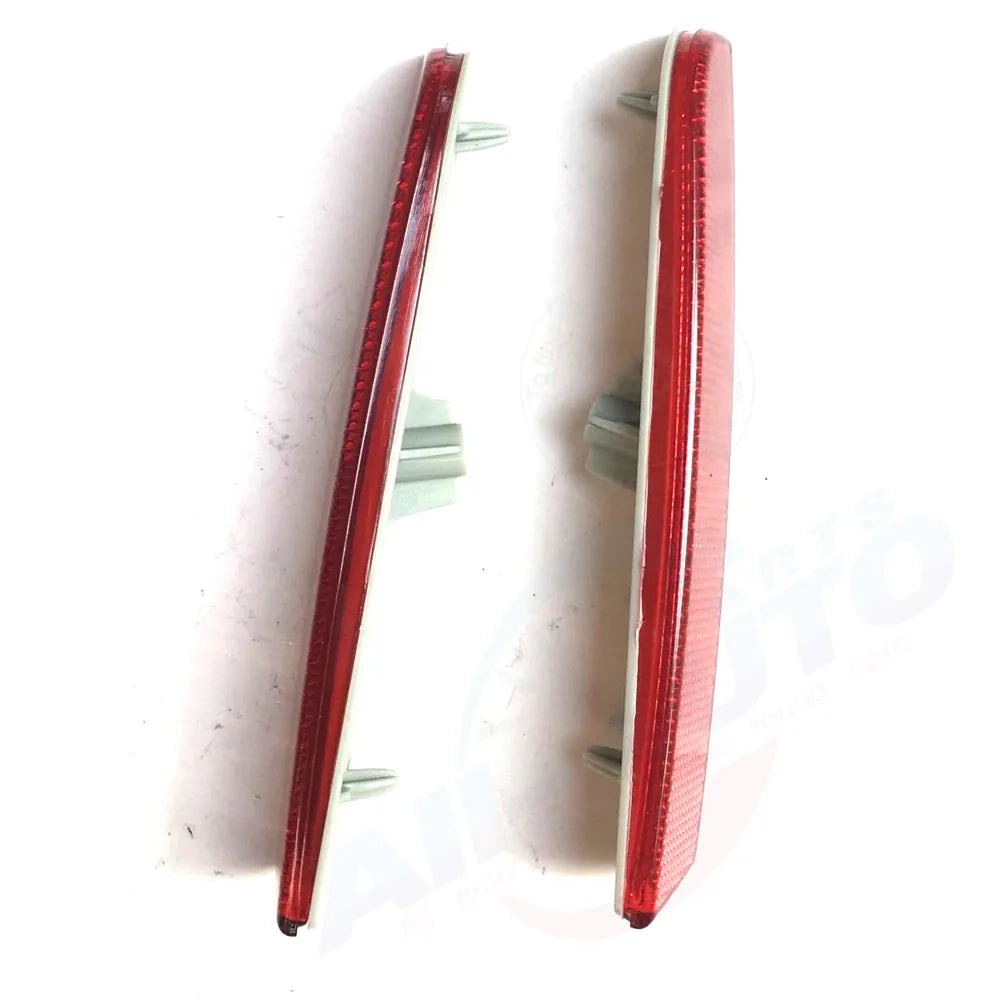 OEM MR515741 MR515740 Rear Left and Right Bumper Reflector Set for Mitsubishi Lancer Evolution X ASX Outlander Sport