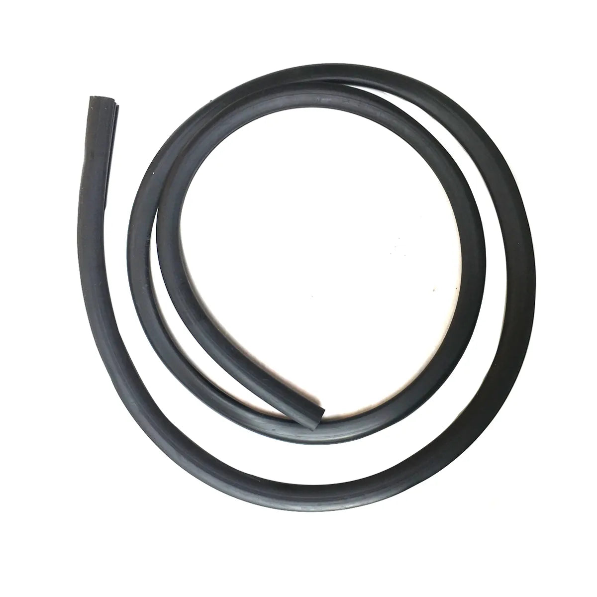 1X Windshield Glass Molding Seal For Montero Pajero MK3 MK4 V73W V75W V77W V93W V98W 00-21