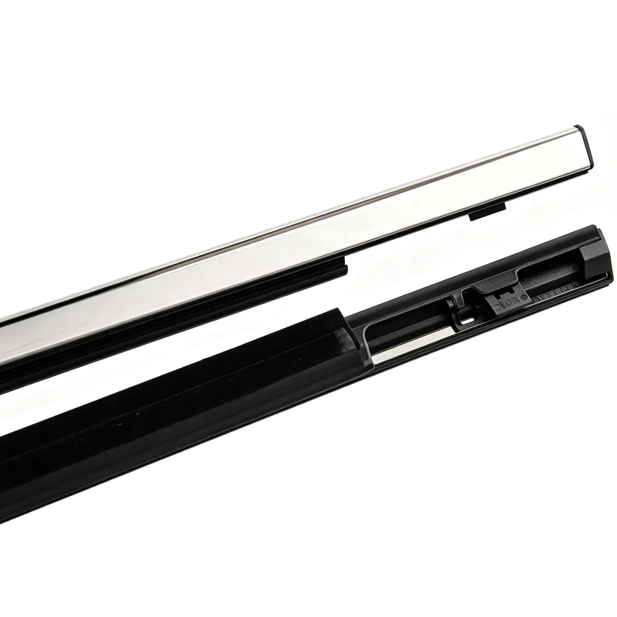 Front Left and Right Outer Door Window Sweep for Infiniti FX series OEM 80820-1CA0A and 80821-1CA0A