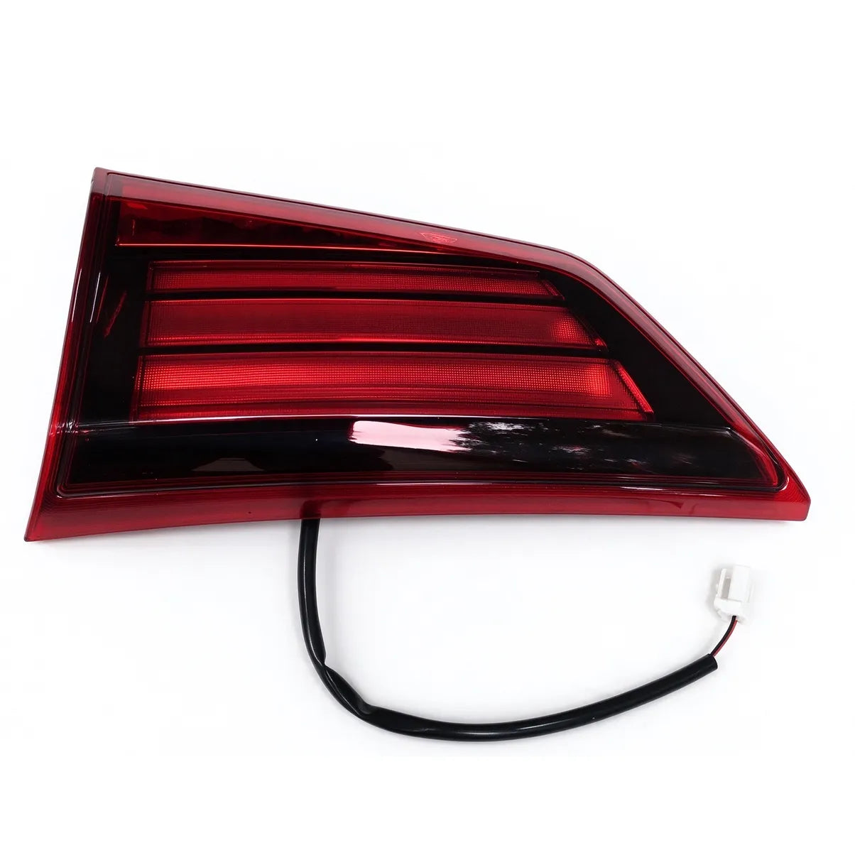 Right inner liftgate tail light assembly 8331A180 for selected Mitsubishi Outlander and Outlander PHEV models-1